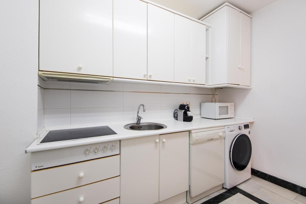Appartement Rentandhomes Beachfront Center