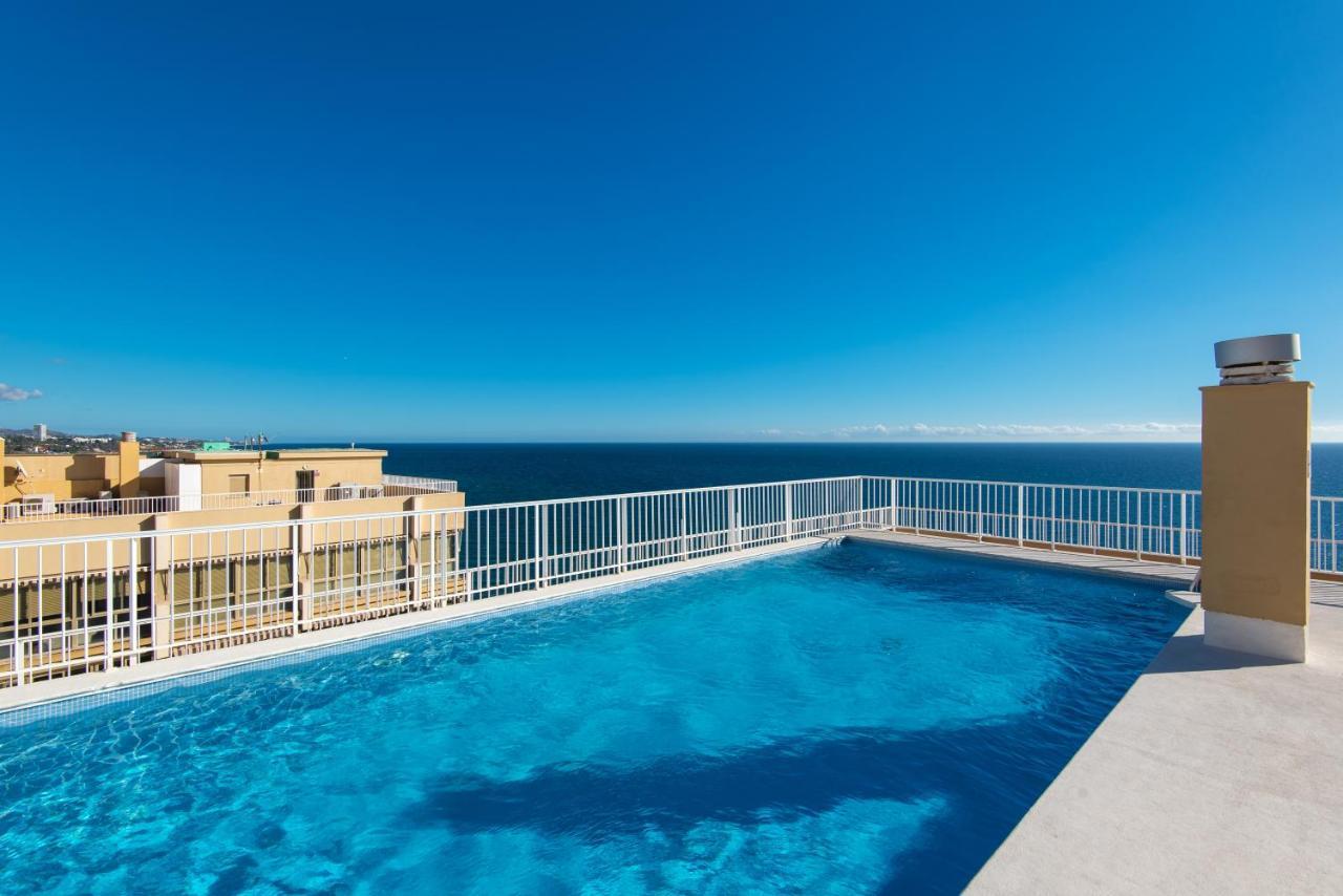Rentandhomes Beachfront Center Appartement Marbellac
